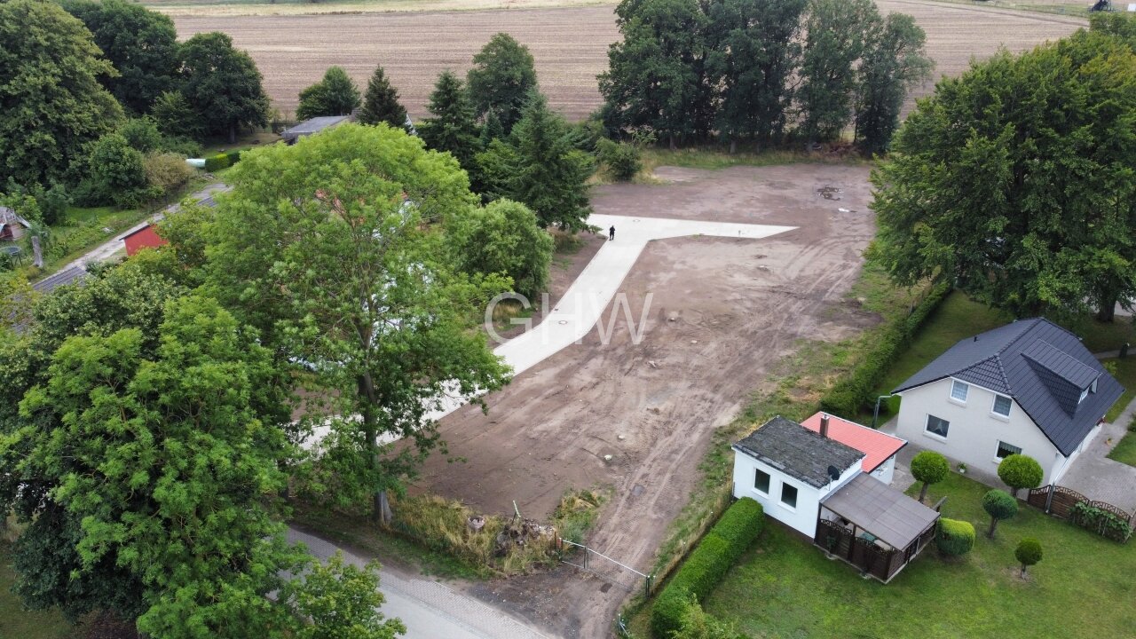 Neuendorf: voll erschlossenes Grundstück nahe Zinnowitz Flurstück 12/60