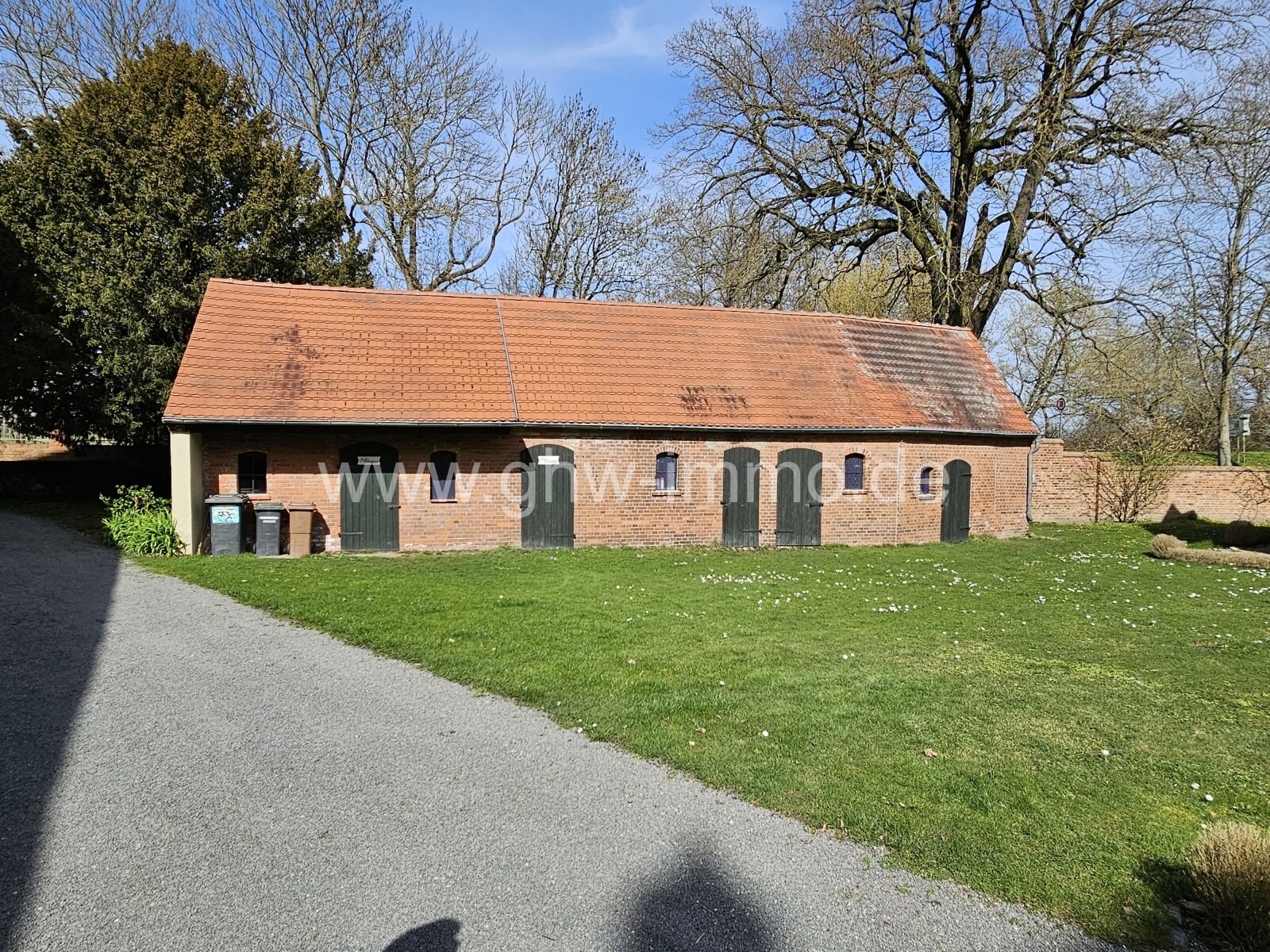 Gutshofanwesen Büttnershof aus Adelskreisen auf 5,5 Hektar